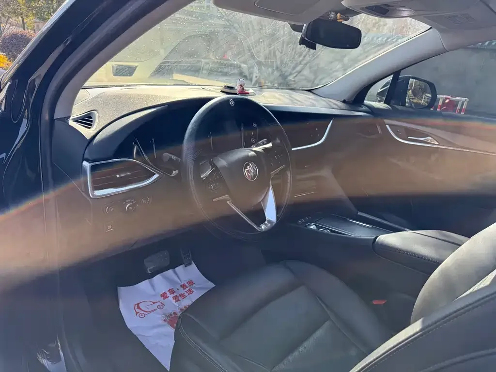 Buick Enclave 2021 из CN, фото 7