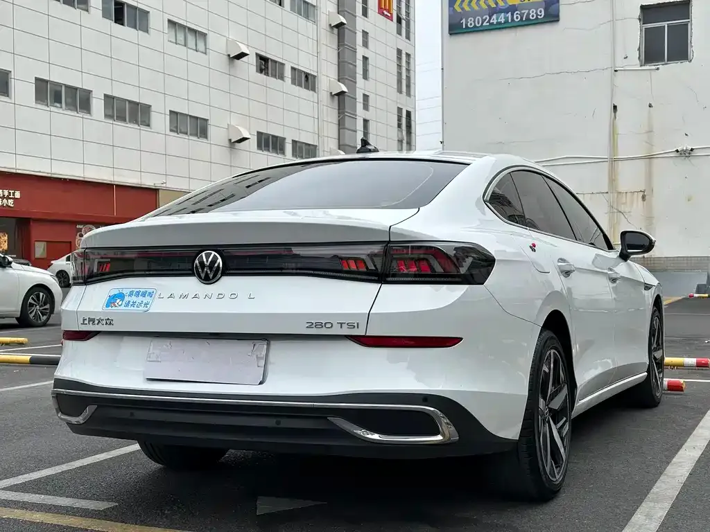 Volkswagen Lamando 2024 из CN, фото 5