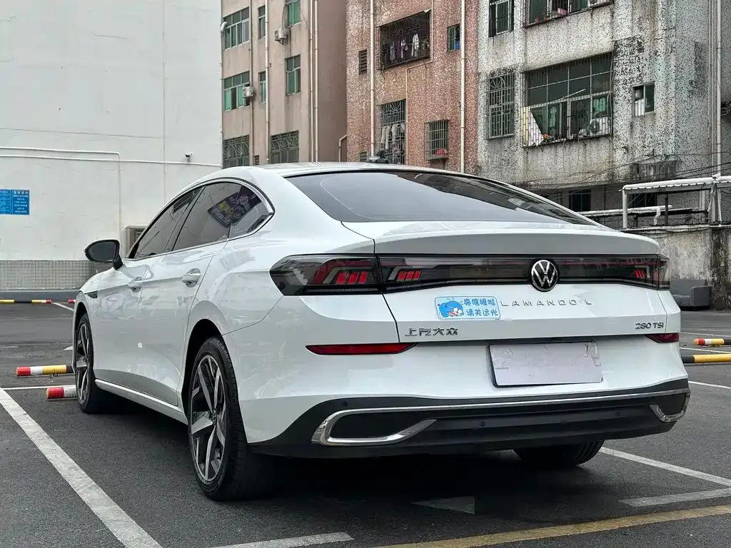 Volkswagen Lamando 2024 из CN, фото 6