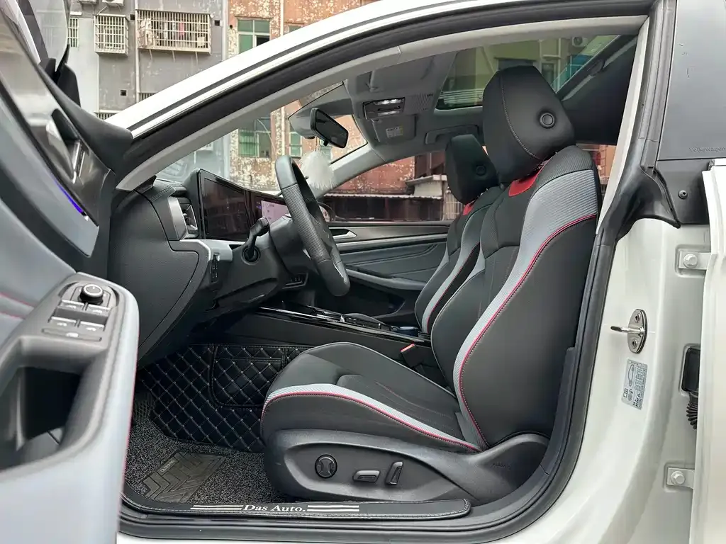 Volkswagen Lamando 2024 из CN, фото 8