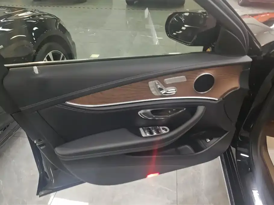 Mercedes-Benz E-Class 2021 из CN, фото 4