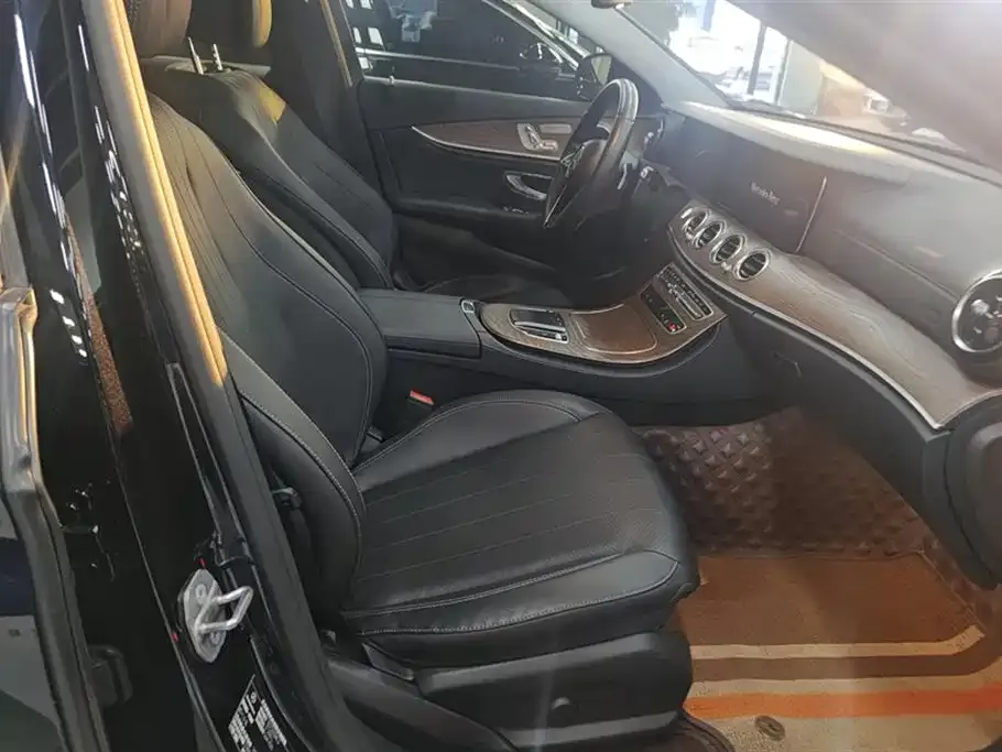 Mercedes-Benz E-Class 2021 из CN, фото 6