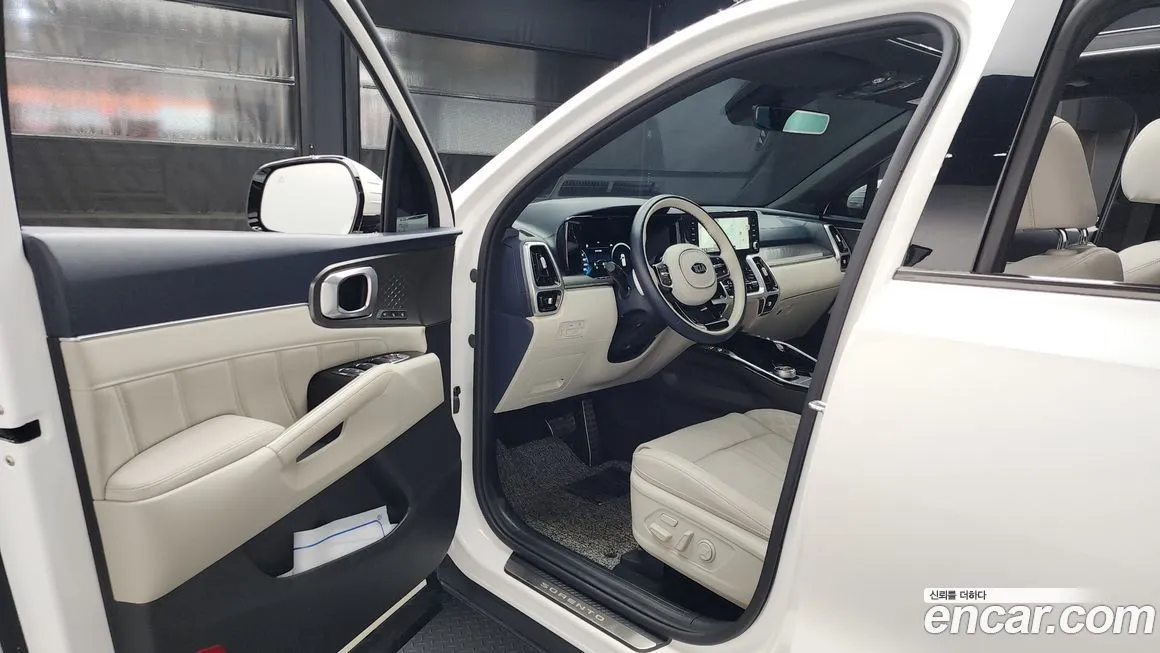 Kia Sorento — фото 10