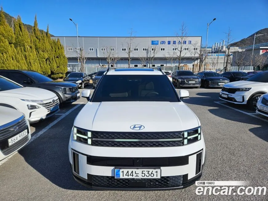 Hyundai Santafe — фото 1