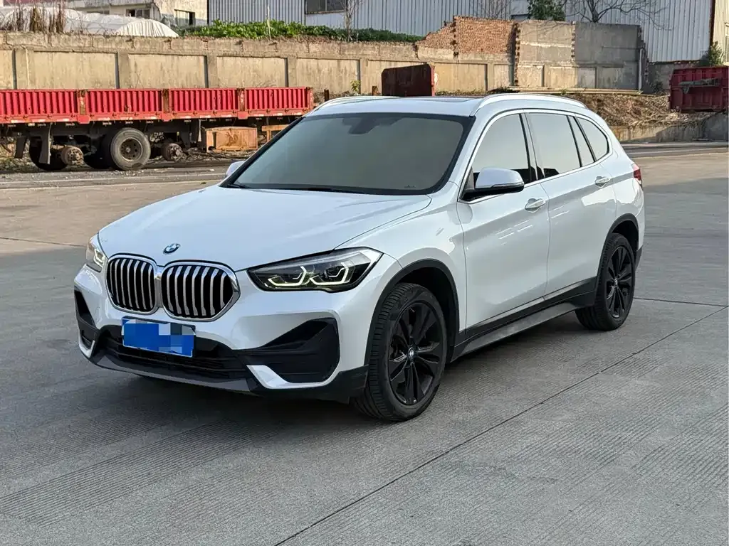 BMW X1 2021 из CN, фото 1