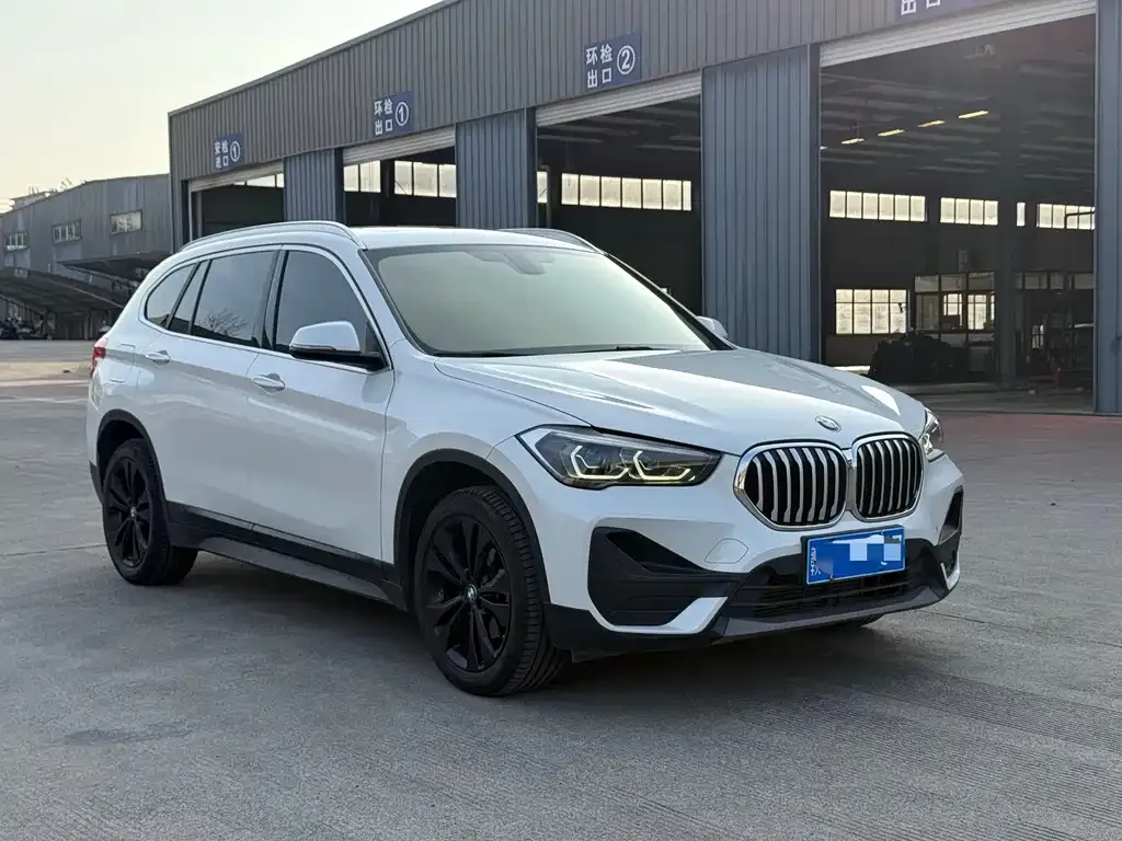 BMW X1 2021 из CN, фото 2