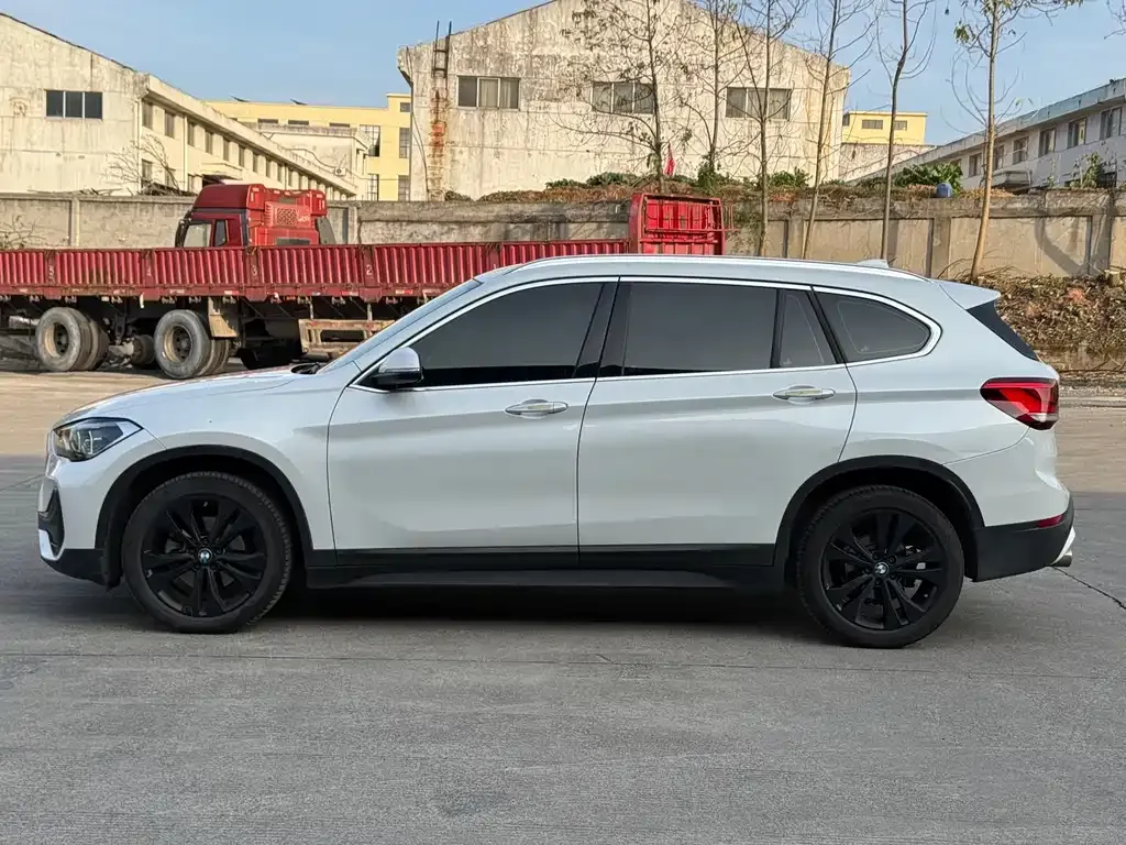 BMW X1 2021 из CN, фото 7