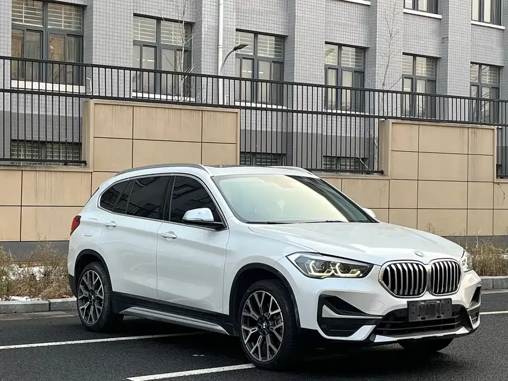 BMW X1 2021 из CN, фото 2