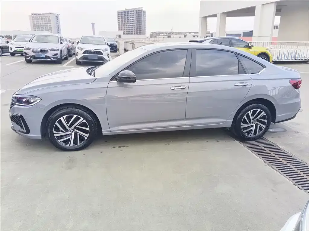 Volkswagen Lavida 2023 из CN, фото 8
