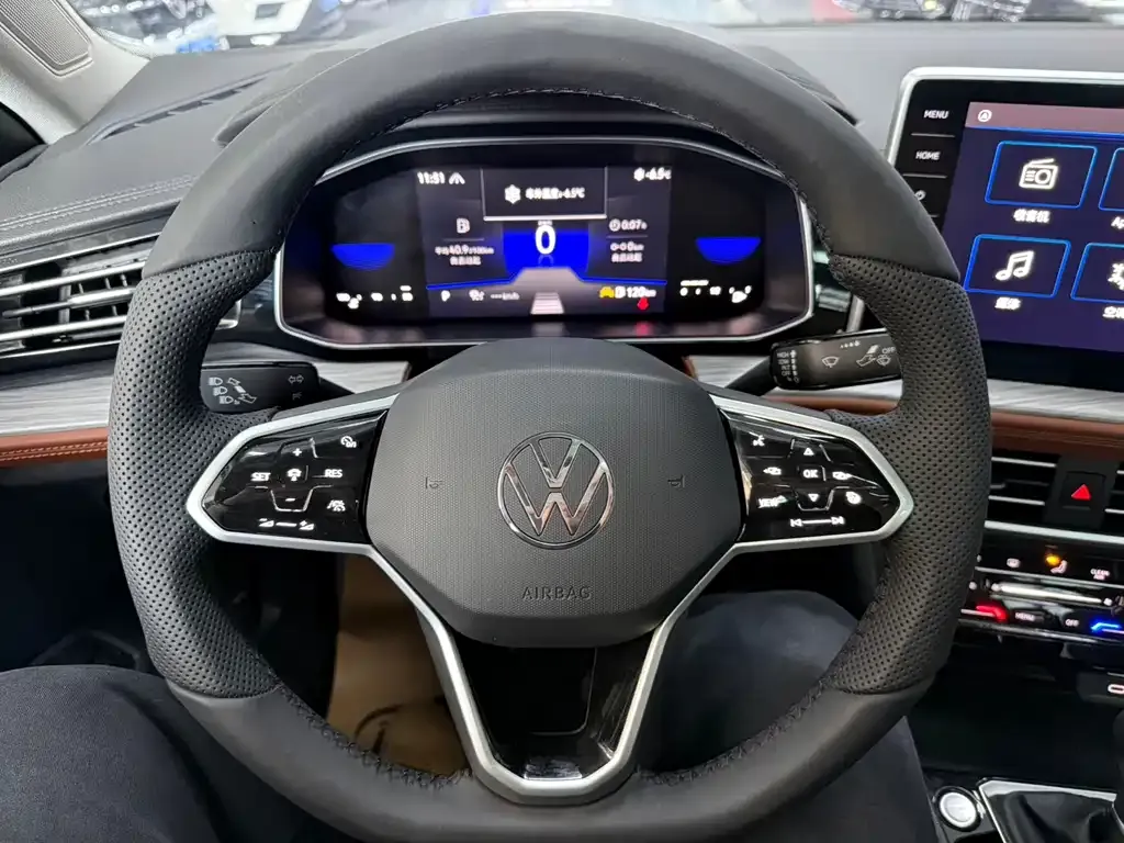 Volkswagen Sagitar 2022 из CN, фото 10