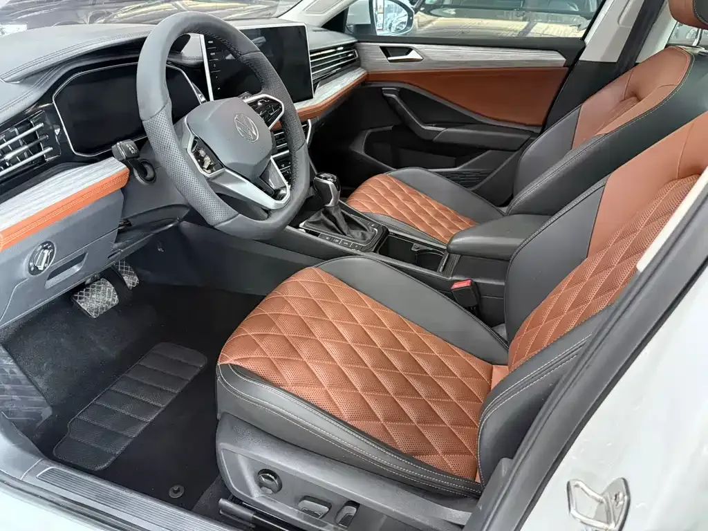 Volkswagen Sagitar 2022 из CN, фото 4