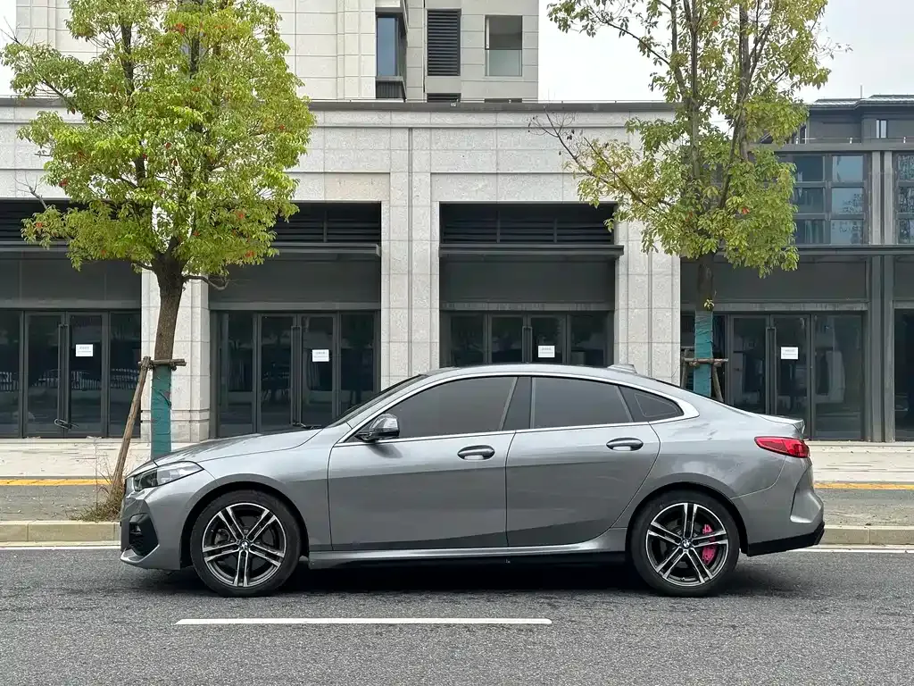 BMW 2 Series (Import) — фото 3