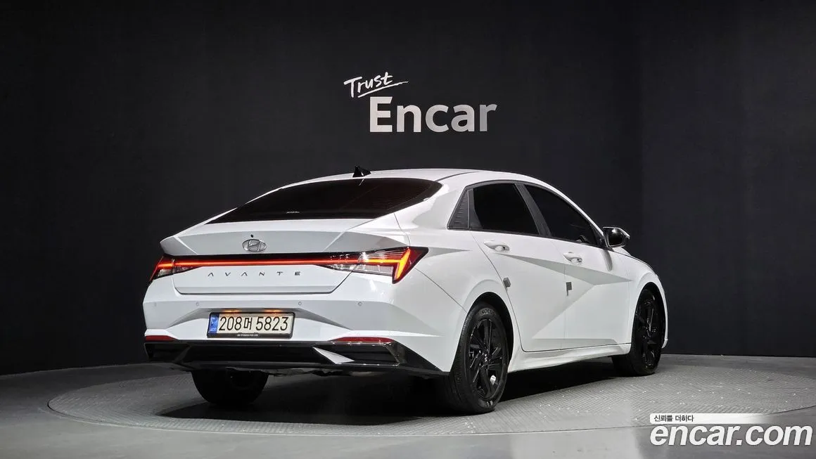 Hyundai AVANTE 2023 из KR, фото 6