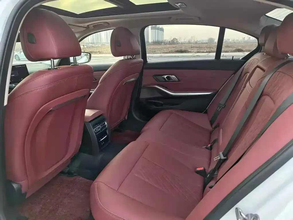 BMW i3 2024 из CN, фото 5