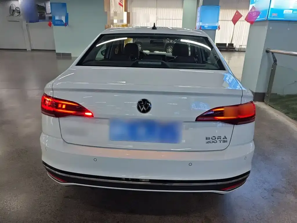 Volkswagen Bora 2024 из CN, фото 6