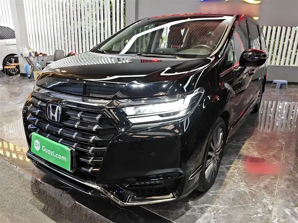 Honda Elysion 2022 из CN, фото 1