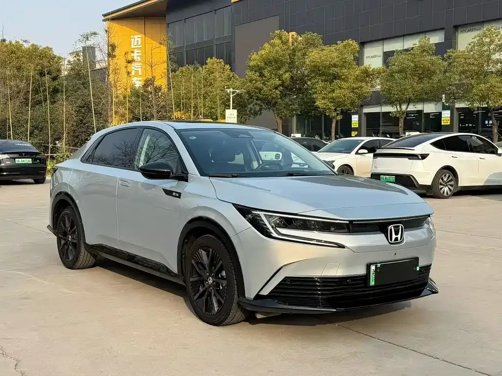 Honda e:NP2 — фото 3
