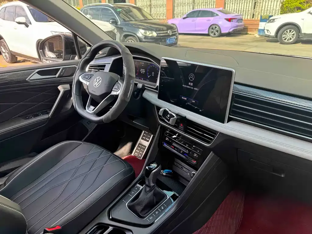 Volkswagen Tiguan L 2024 из CN, фото 4