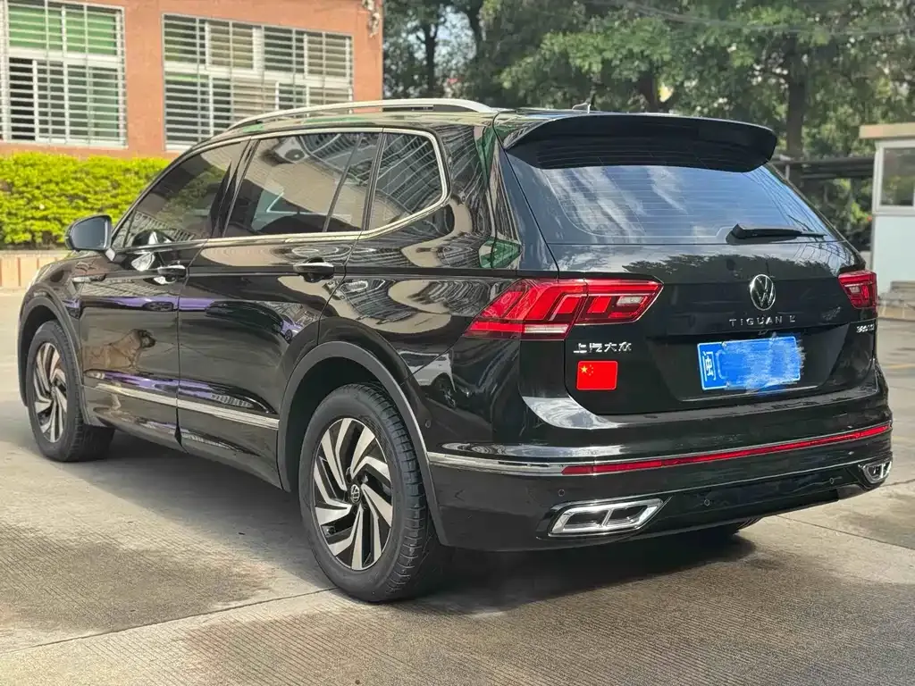 Volkswagen Tiguan L 2024 из CN, фото 7