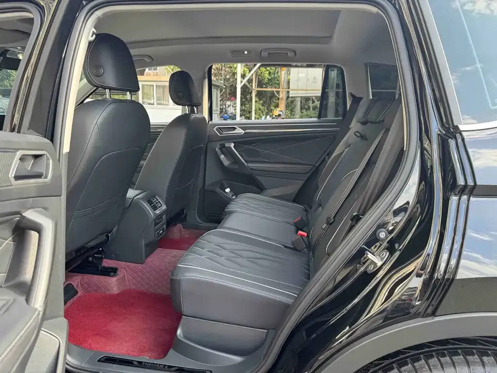 Volkswagen Tiguan L 2024 из CN, фото 10