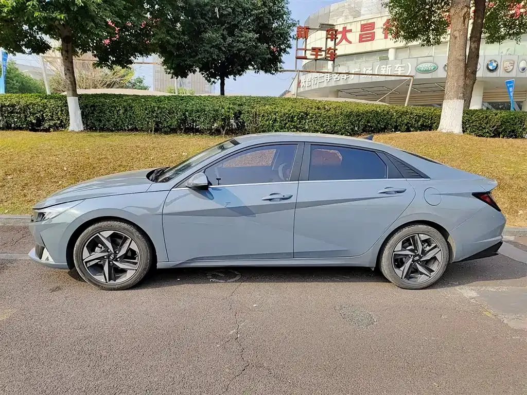Hyundai Elantra 2022 из CN, фото 9