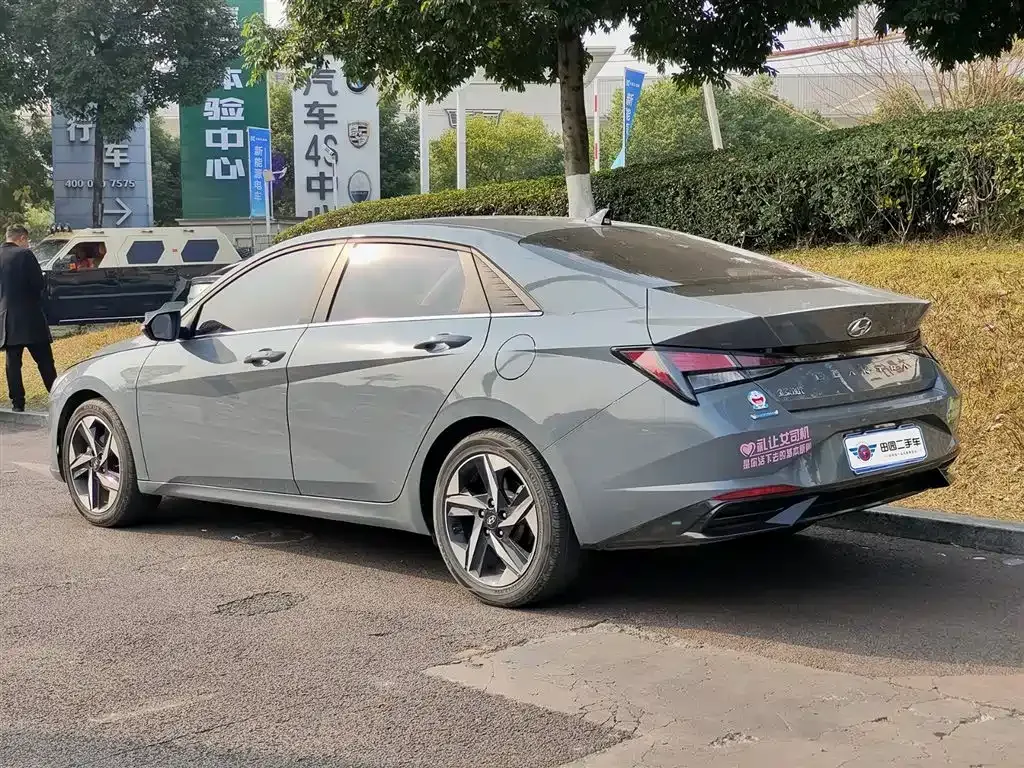Hyundai Elantra 2022 из CN, фото 5