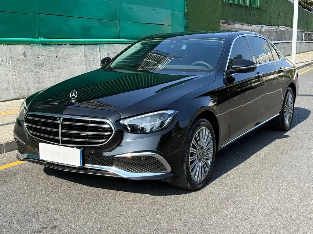 Mercedes-Benz E-Class 2023 из CN, фото 1