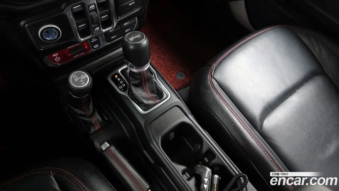 Jeep Wrangler 2021 из KR, фото 4