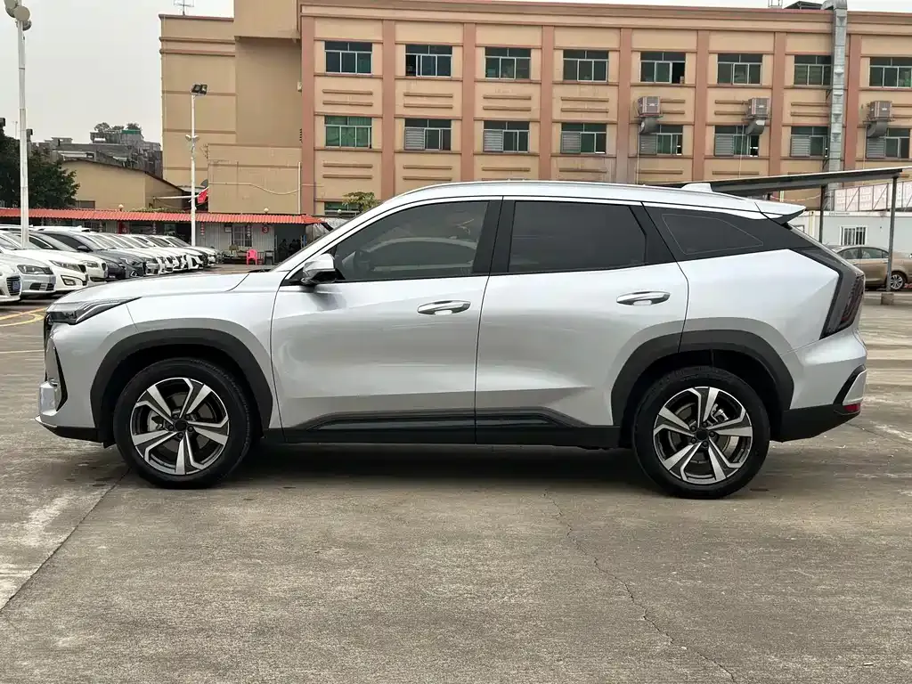 Geely Boyue L 2025 из CN, фото 4