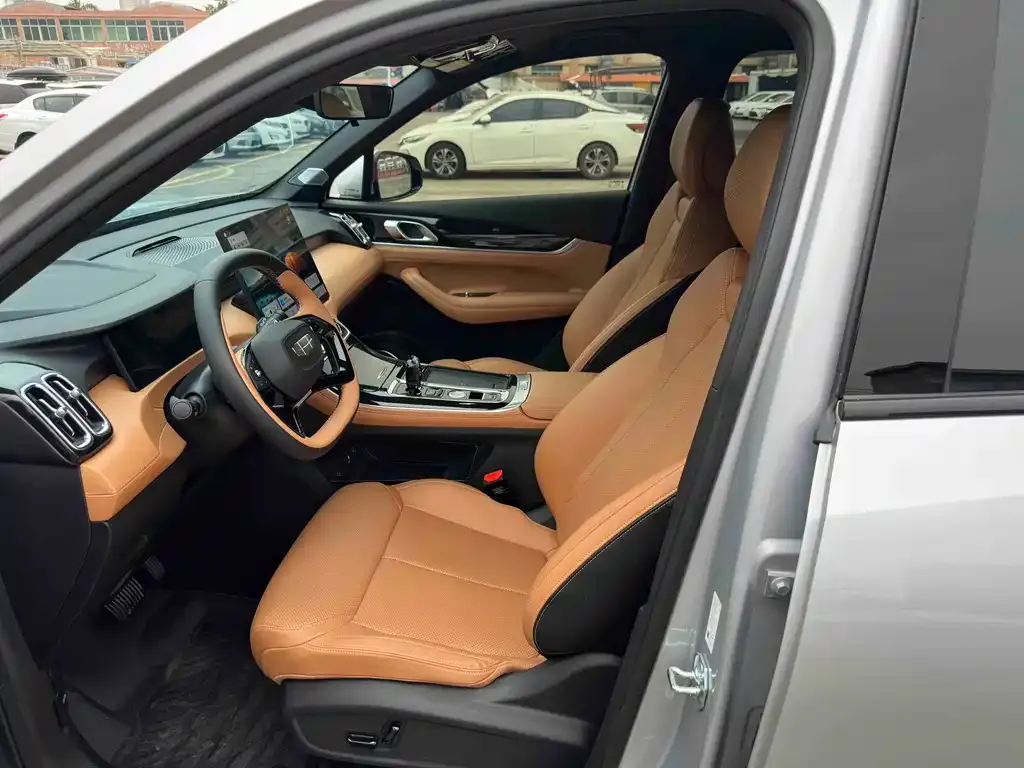Geely Boyue L 2025 из CN, фото 5