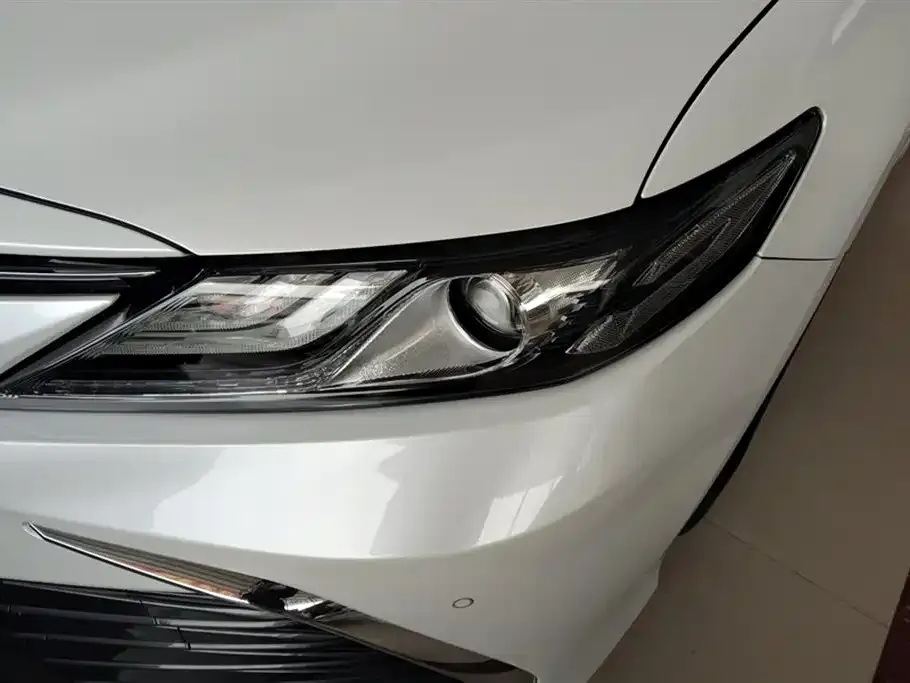 Toyota Camry 2023 из CN, фото 3
