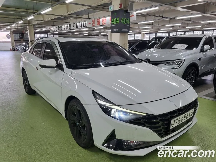 Hyundai AVANTE — фото 1