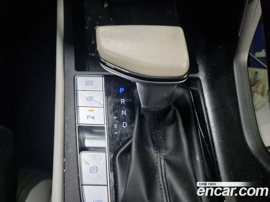 Hyundai AVANTE — фото 4