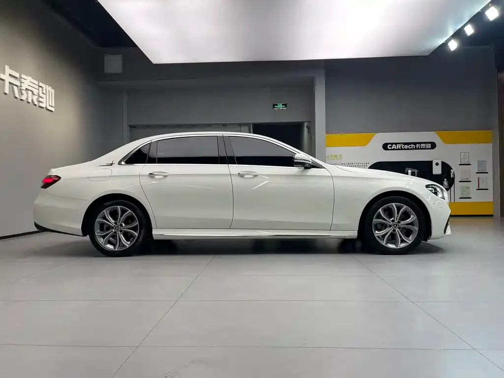 Mercedes-Benz E-Class 2021 из CN, фото 2