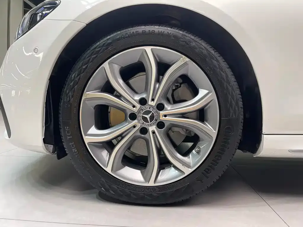 Mercedes-Benz E-Class 2021 из CN, фото 9