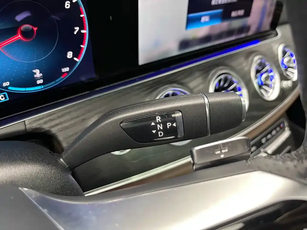 Mercedes-Benz E-Class 2021 из CN, фото 7