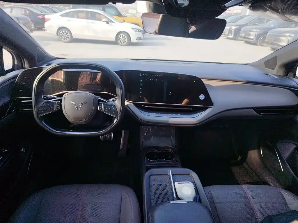 Hongqi EH7 2025 из CN, фото 7
