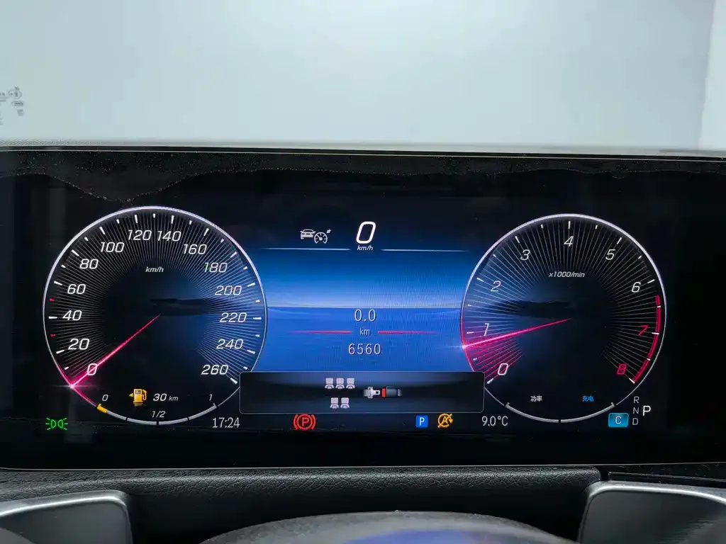 Mercedes-Benz GLB 2025 из CN, фото 3