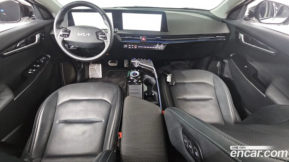 Kia EV6 — фото 7