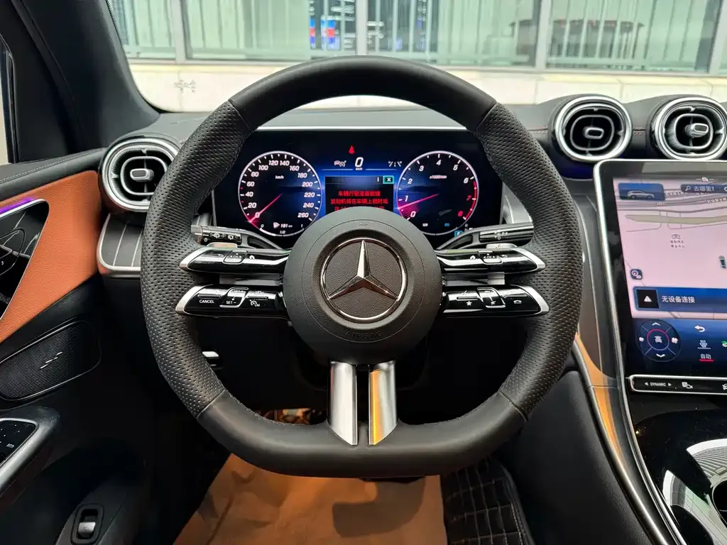 Mercedes-Benz GLC 2024 из CN, фото 4
