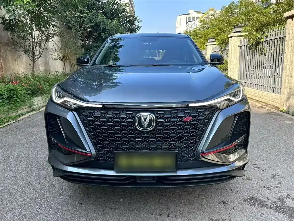 Changan CS75PLUS — фото 3
