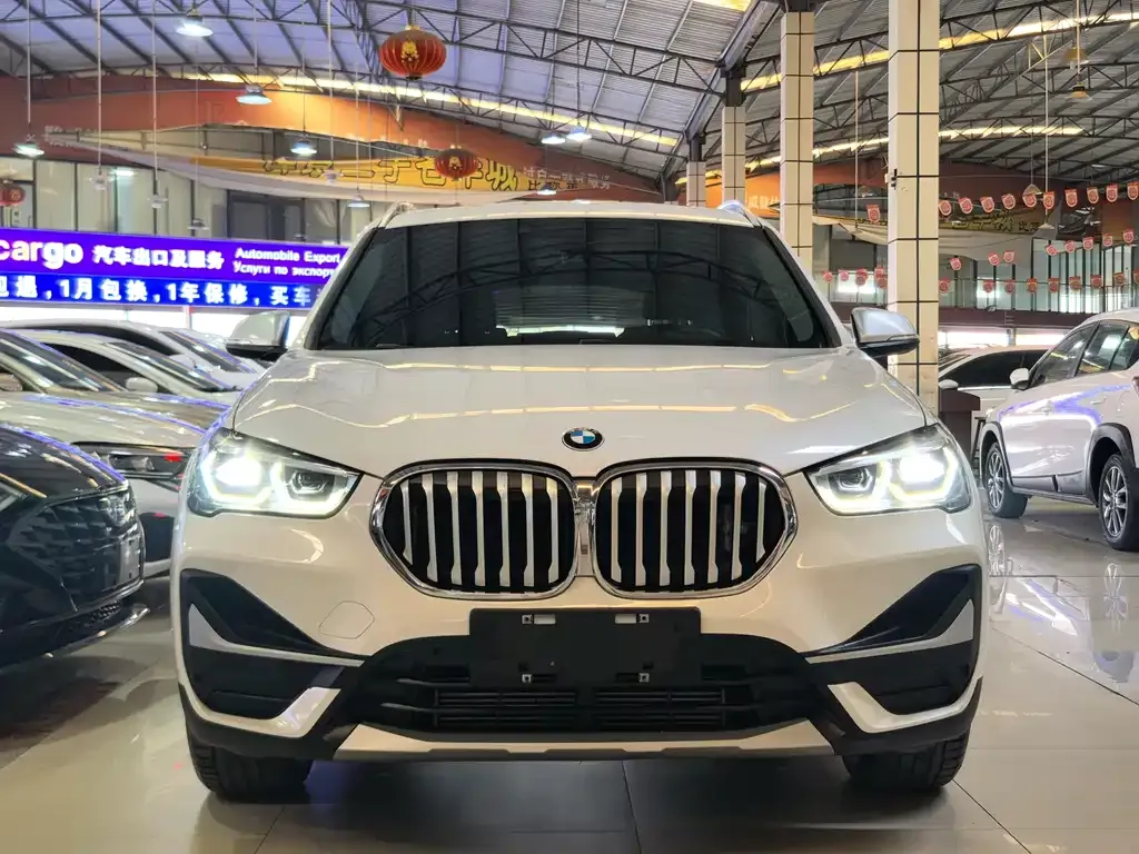 BMW X1 — фото 2