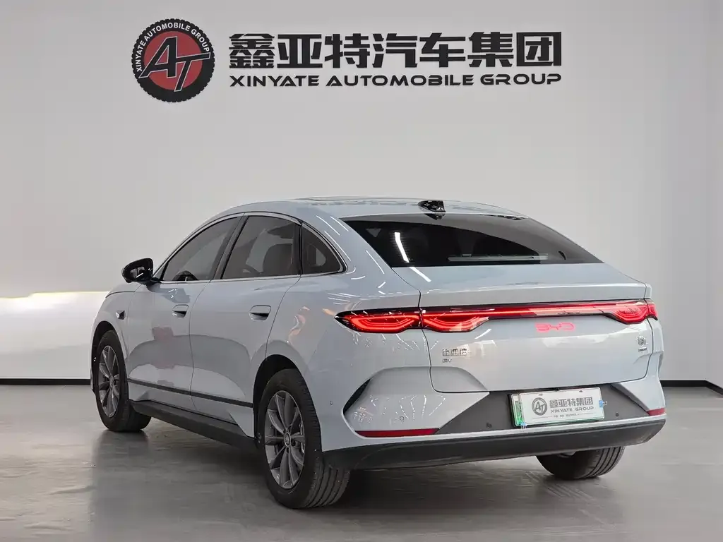 BYD Qin L — фото 6