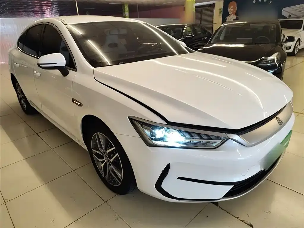 BYD Qin PLUS — фото 9