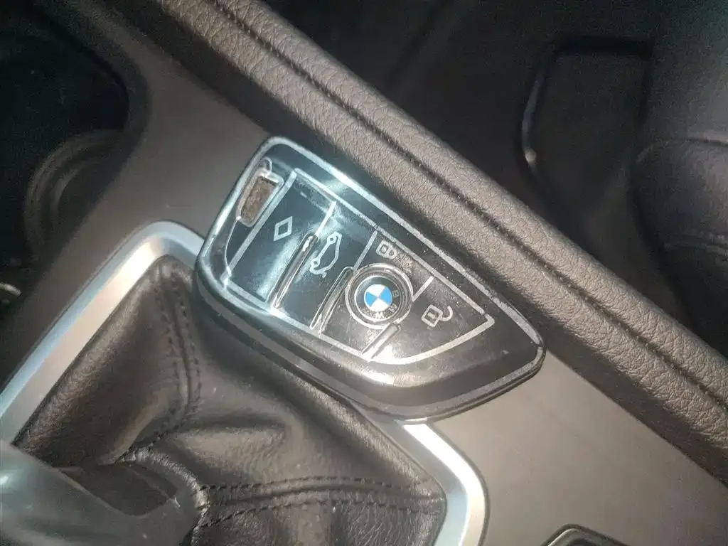 BMW 1 Series 2022 из CN, фото 10