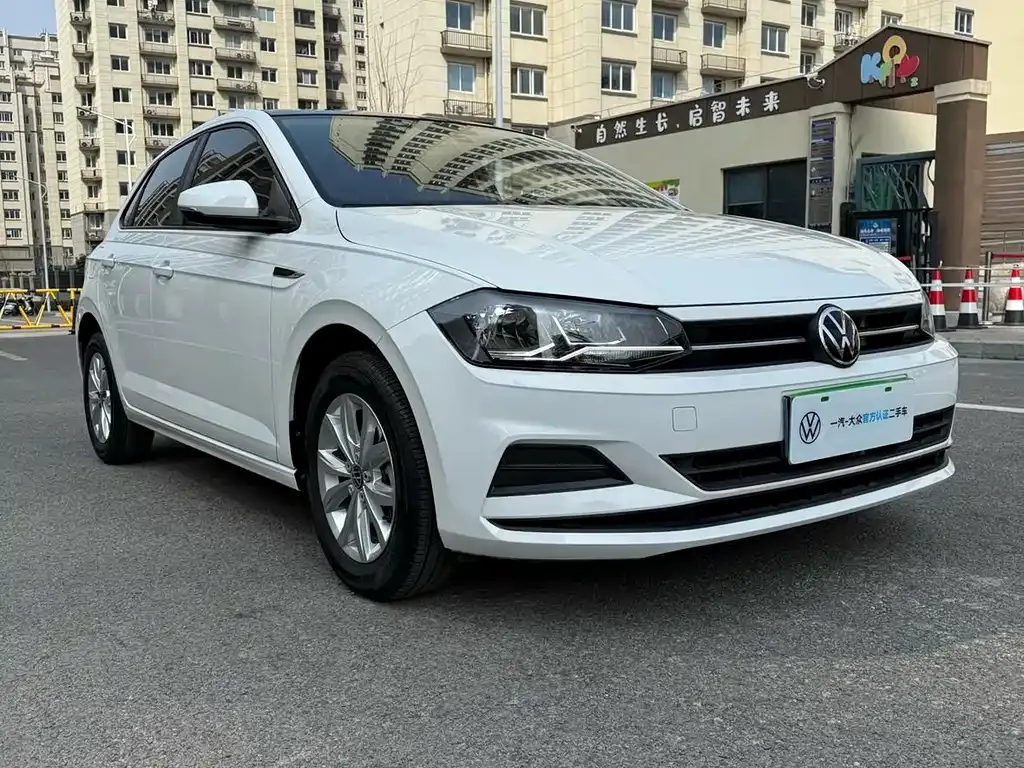 Volkswagen Polo 2023 из CN, фото 8