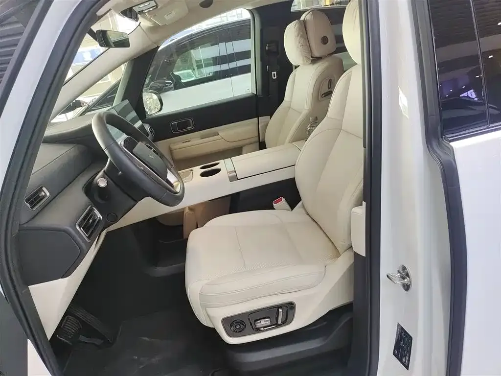 Li Auto MEGA 2025 из CN, фото 4