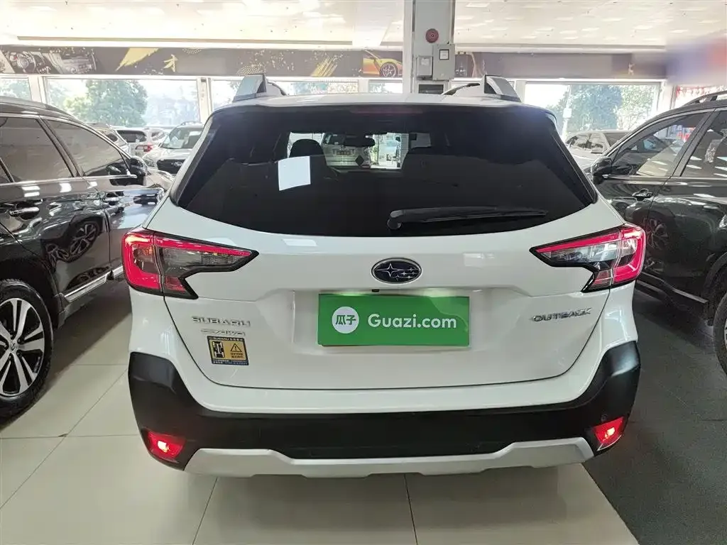 Subaru Outback 2021 из CN, фото 7