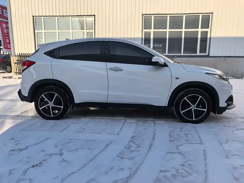 Honda Vezel 2022 из CN, фото 2