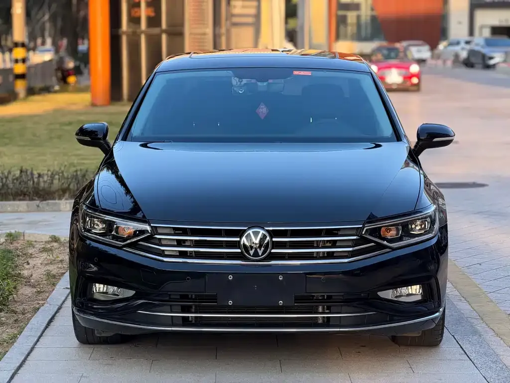 Volkswagen Magotan 2022 из CN, фото 2